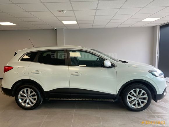 NOVAMER 2015 RENAULT KADJAR 1.2 TCE TOUCH MANUEL
