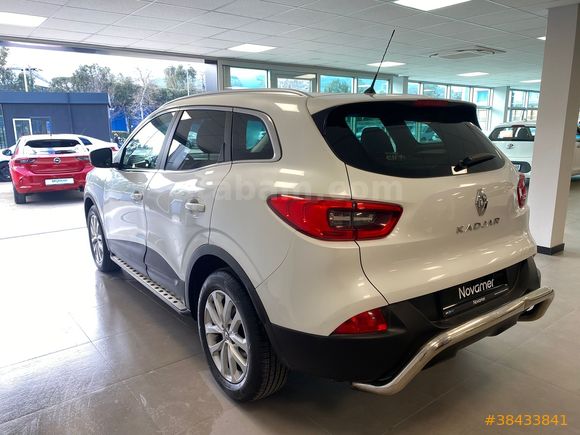 NOVAMER 2015 RENAULT KADJAR 1.2 TCE TOUCH MANUEL