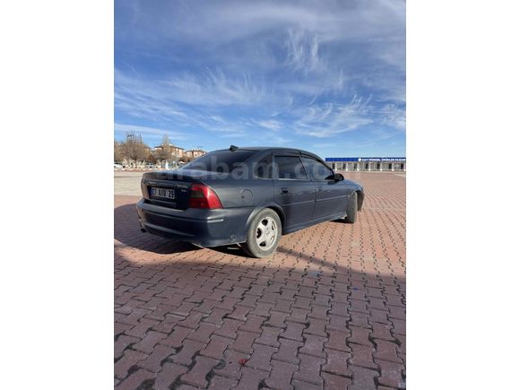 Sahibinden Opel Vectra 1.6 Comfort 2000 Model 