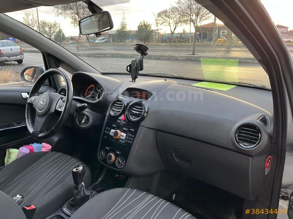 Sahibinden Opel Corsa 1.3 CDTI Enjoy 111 2011 Model