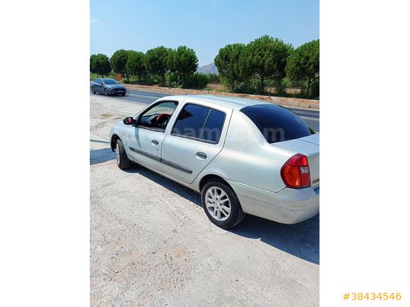 Sahibinden Renault Clio 1.4 RNA 2000 Model Aydın