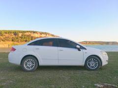 Otomatik Vitesli Temiz Aile Aracı