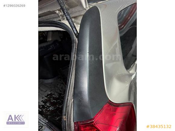 dacia logan mcv 2013 üzeri sol arka stop braketi