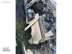 mercedes vaneo sol arka çamurluk kesme