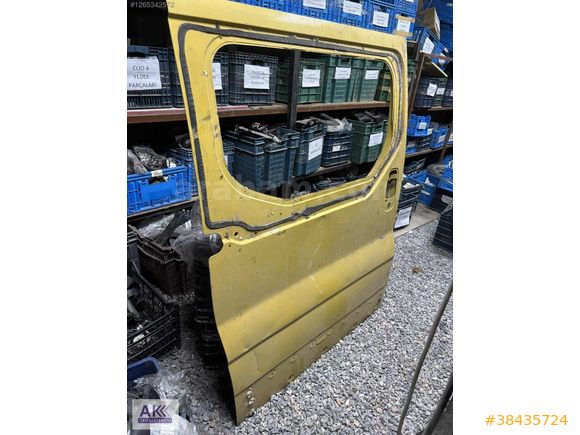 renault trafıc 2 orjinal sağ arka sürgülü kapı