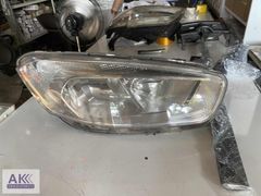 ford courier tourneo orjınal sağ ön far krom