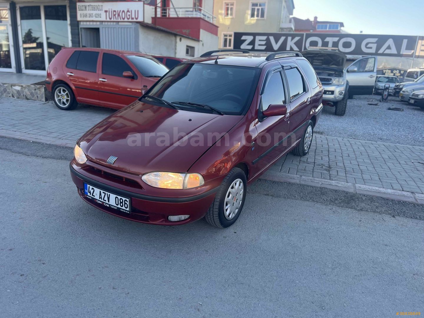 ZEVK OTO GALERİDEN  PALİO WEEKENT