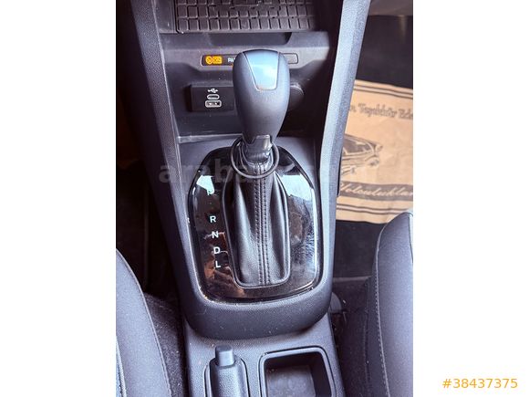 Sahibinden Ford Tourneo Courier 1.0 EcoBoost Titanium 2025 Model 