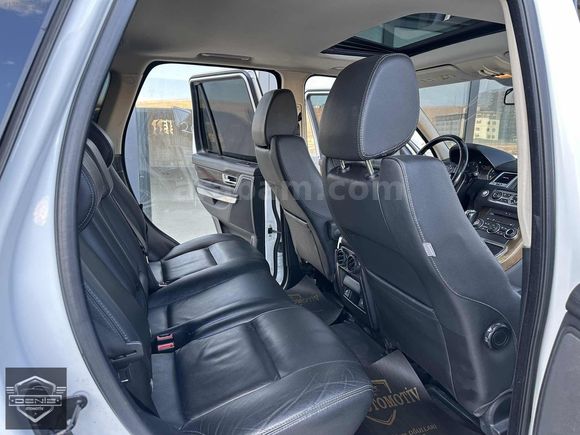 TR'DE TEK 2012 HATASIZ RANGE ROVER SPORT 3.0 TDV PREMİUM HSE