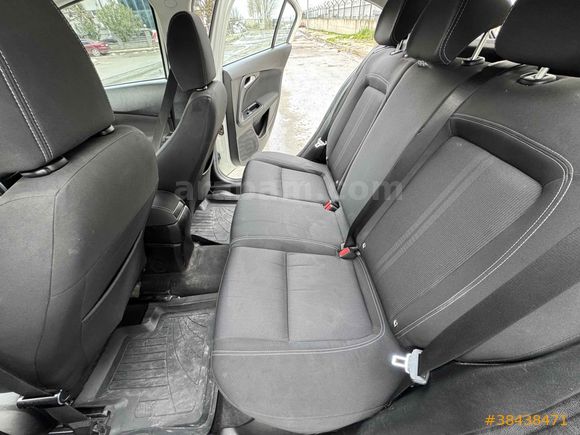 Sahibinden Fiat Egea 1.6 E-Torq Easy Plus 2017 Model  160.000 km Beyaz