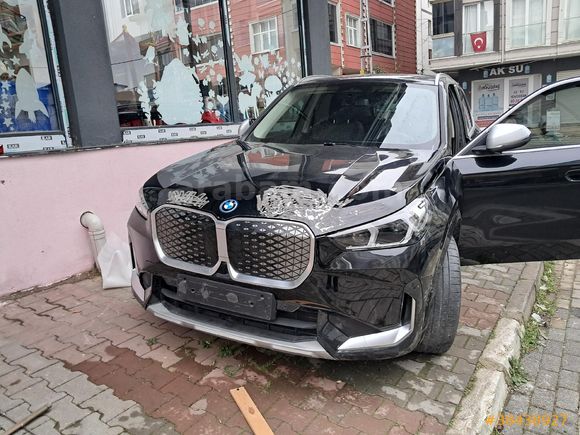 Sahibinden BMW iX1 X Line 2024 Model