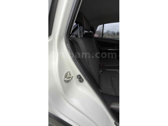 
4x4 SUBARU XV 2017 mod. Boyasız Değişensiz Tramersiz aile aracı