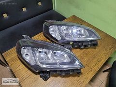 FİAT DOBLO 4 SAĞ FAR SİYAH ÇERÇEVELİ