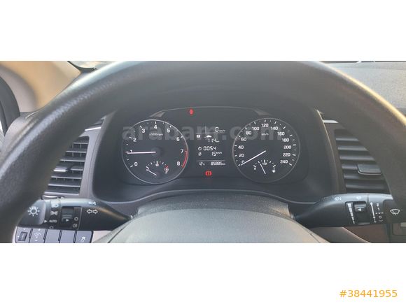 Sahibinden Hyundai Elantra 1.6 D-CVVT Style 2017 Model
