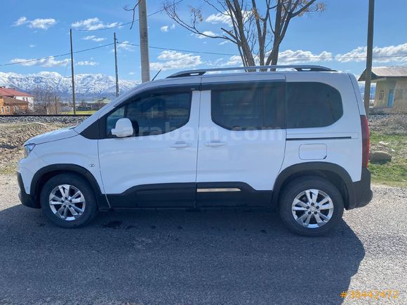 Sahibinden Peugeot Rifter 1.5 BlueHDI Allure 2020 Model  100.000 km Beyaz