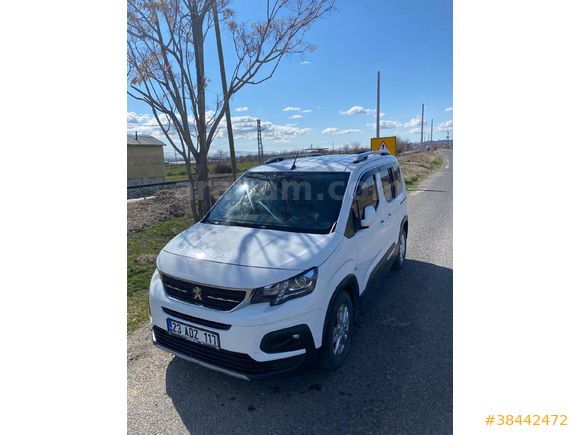 Sahibinden Peugeot Rifter 1.5 BlueHDI Allure 2020 Model  100.000 km Beyaz