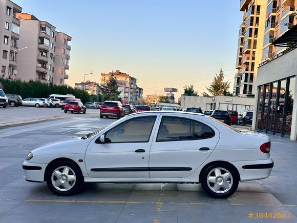 Renault Megane 1.6 16v klimalı RXT 2001 Model