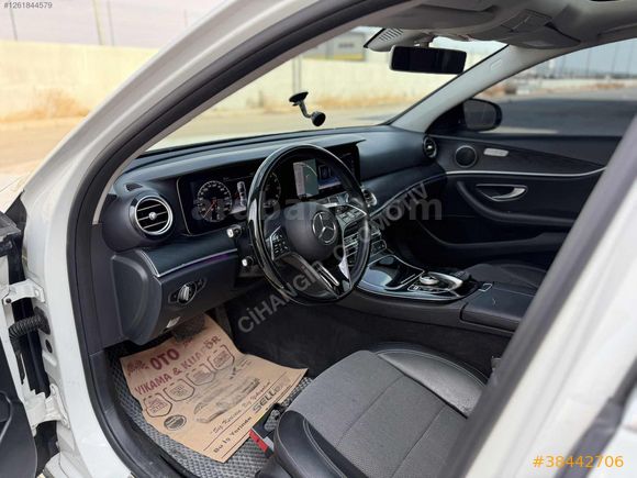 CİHANGİR OTOMOTİVDEN E200 COMMAND ANAHTARSIZ GRŞ ELEKTRİKLİ BGJ