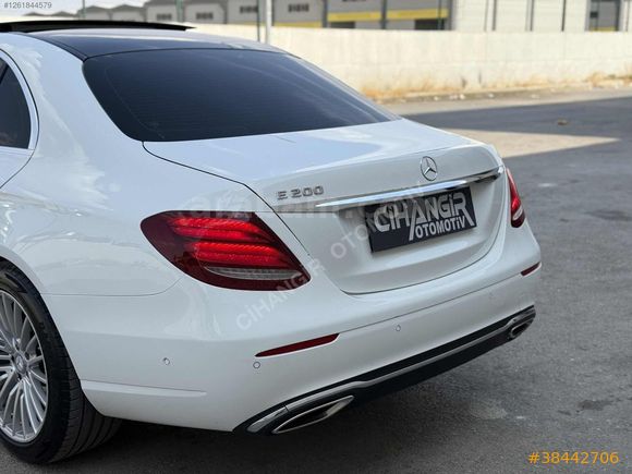 CİHANGİR OTOMOTİVDEN E200 COMMAND ANAHTARSIZ GRŞ ELEKTRİKLİ BGJ