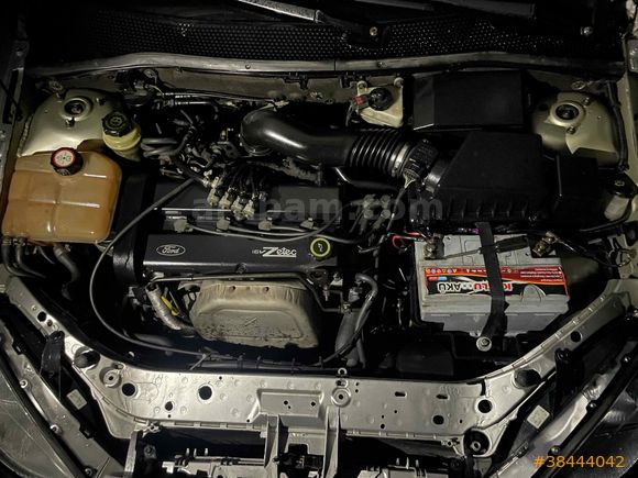 Sahibinden Ford Focus 2.0 Ghia 2002 Model 
