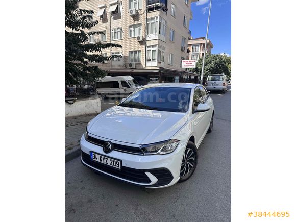 Sahibinden Boyasız Volkswagen Polo 1.0 TSi DSG Life 2024 Model İstanbul