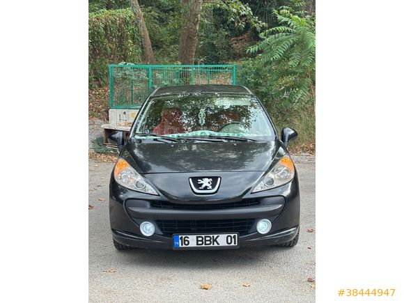 Sahibinden Peugeot 207 1.4 Trendy 2007 Model  193.000 km Siyah