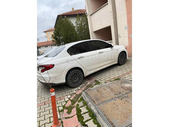 DEĞİŞENSİZ-TRAMERSİZ-105 bin km EGEA EASY PLUS 2021 Exper raporlu