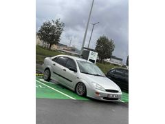 Sahibinden Ford Focus 2.0 Ghia 2001 Model  253.000 km Gri (metalik)