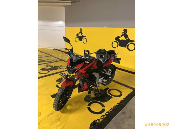  Bajaj Pulsar N 160 
