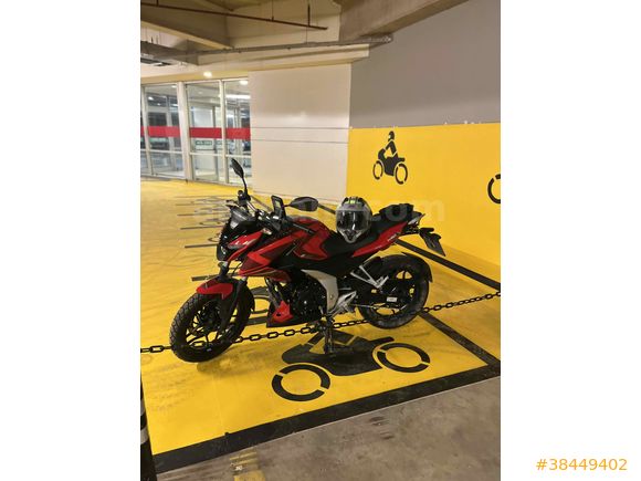  Bajaj Pulsar N 160 