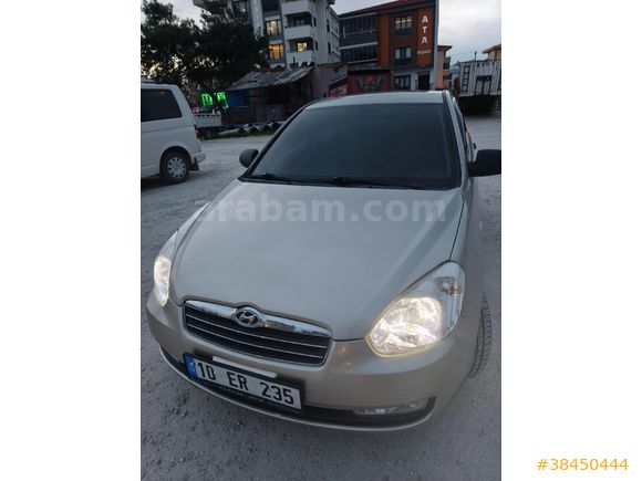Sahibinden Hyundai Accent Era 1.4 Team 2011 Model  149.000 km Şampanya