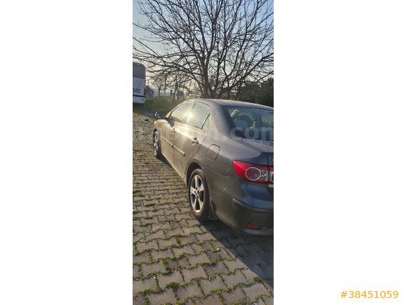 Sahibinden Toyota Corolla 1.4 D-4D Elegant 2011 Model  (otomatik)