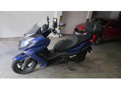 Sahibinden Kymco Downtown 250i kapalı garaj  motoru