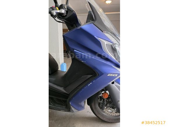Sahibinden Kymco Downtown 250i kapalı garaj  motoru