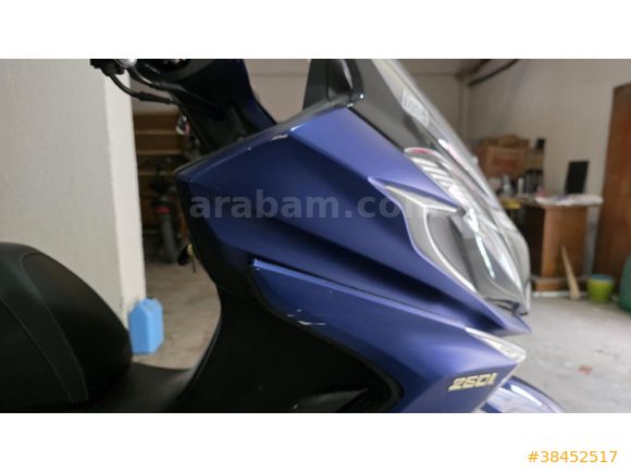 Sahibinden Kymco Downtown 250i kapalı garaj  motoru
