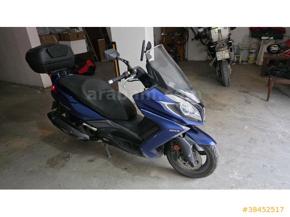 Sahibinden Kymco Downtown 250i kapalı garaj  motoru