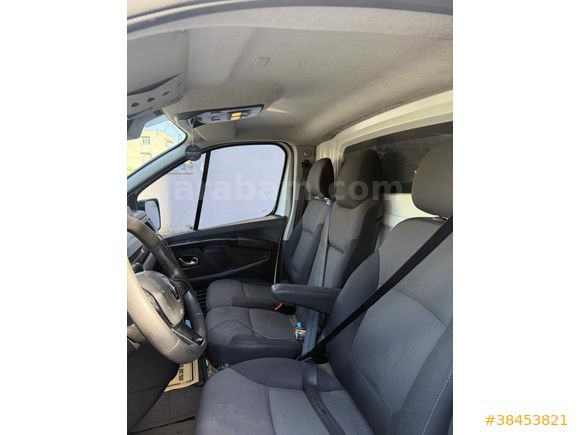 Sahibinden Renault Trafic 2.0 DCI Grand Confort 2023 Model 