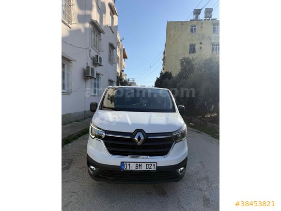 Sahibinden Renault Trafic 2.0 DCI Grand Confort 2023 Model 