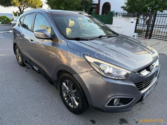Sahibinden Hyundai ix35 1.6 GDI Elite 2014 Model Panoramik Açılabilir Cam Tavan- İstanbul