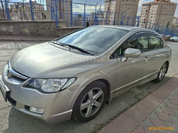 Sahibinden Honda Civic 1.6i VTEC Elegance 2007 Model