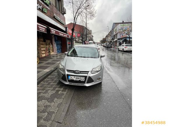 Sahibinden Ford Focus 1.6 TDCi Titanium 2012 Model 