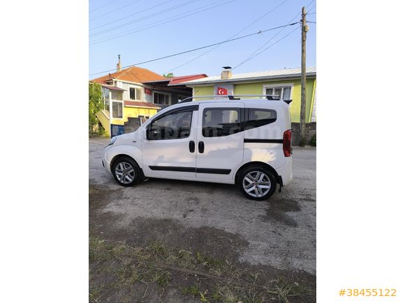 Sahibinden Fiat Fiorino Combi 1.3 Multijet Pop 2016 Model  300.000 km Beyaz