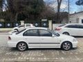 Sahibinden Honda Civic 1.6 i ES 2000 Model  285.000 km Beyaz