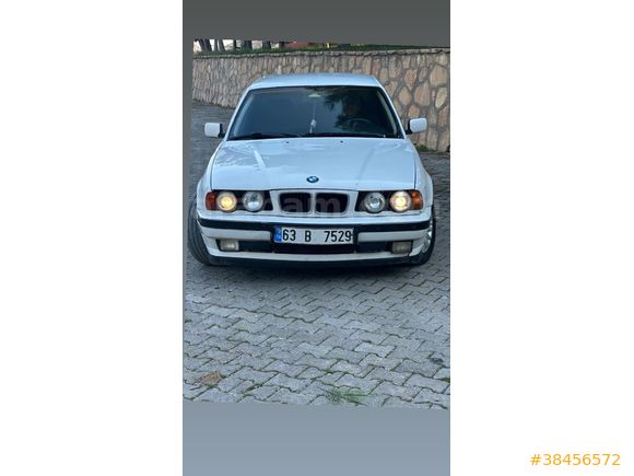 Sahibinden BMW 5 Serisi 520i Standart 1995 Model