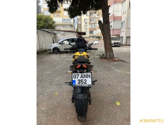 Nadir renk Bajaj Pulsar 200 NS ABS 