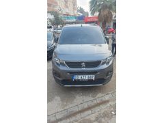 Sahibinden Peugeot Rifter 1.5 BlueHDI GT 2023 Model  42.000 km Gri (titanyum)