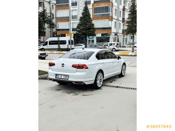 Sahibinden Volkswagen Passat 1.5 TSi Elegance 2019 Model Çorum 150.000 km Beyaz