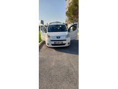 Sahibinden Peugeot Partner 1.6 HDI Premium Pack 2011 Model  239.000 km Beyaz