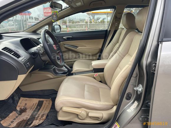 Sahibinden Honda Civic 1.6i VTEC Premium 2008 Model 