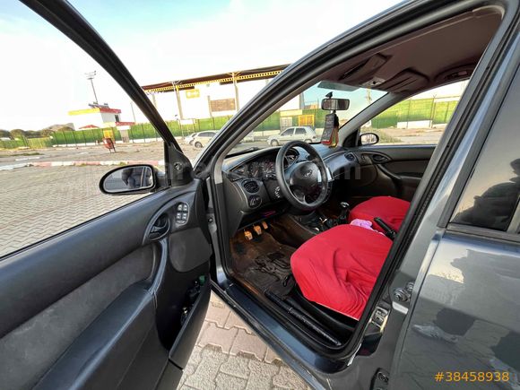 Galeriden Ford Focus 1.6 Collection 2005 Model İzmir